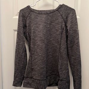 Lululemon gray long sleeve top